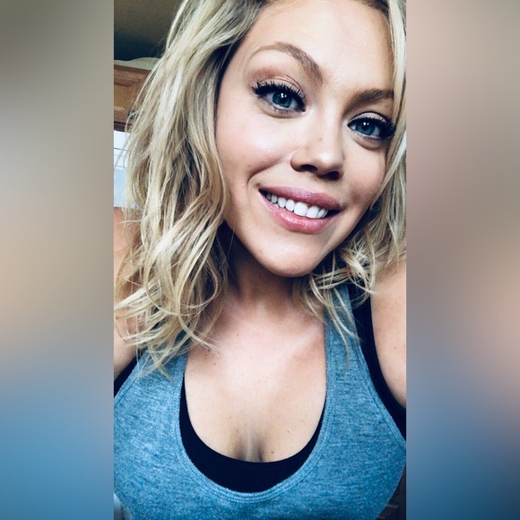 Meet your Posher, Kimberly - Picture 8 of 17